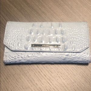 Brahmin powder blue wallet in GREAT condition